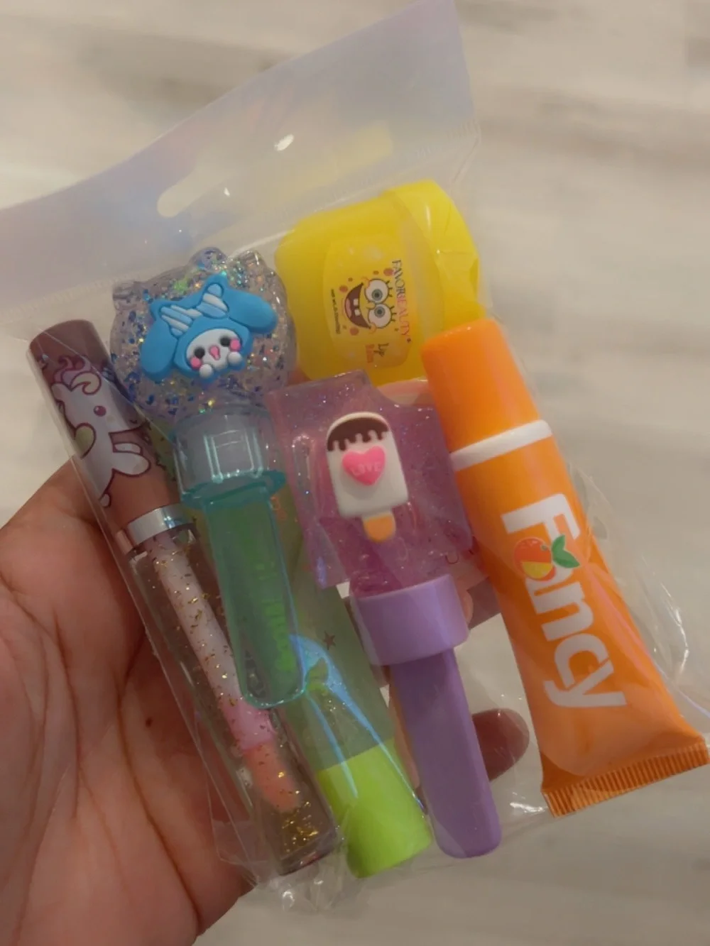 Cute Pink Handheld Lip Balm & Assorted Colorful Lip Glosses, 7pcs